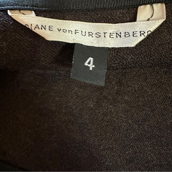 Diane vonFurstenberg Skirt Size 4 Brown Blue - Picture 8 of 10